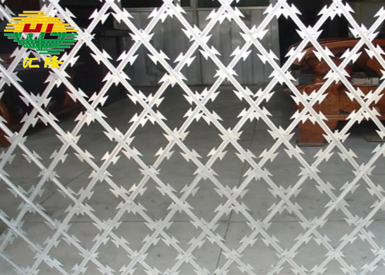 Diamond Mesh Razor Blade Fencing Wire For Farm Garden 10m Length