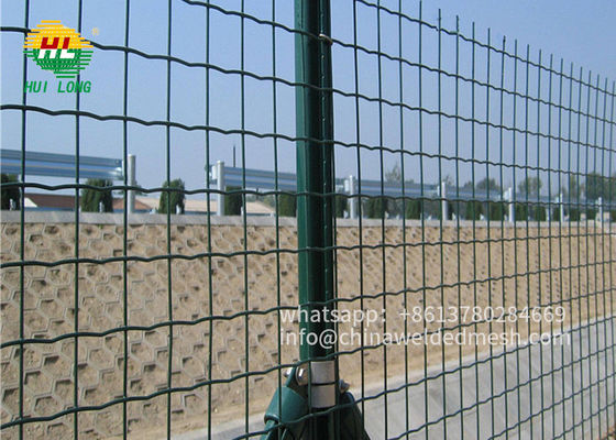 EN10218 2 Galvanized Welded Wire Mesh Fence rectangular opening