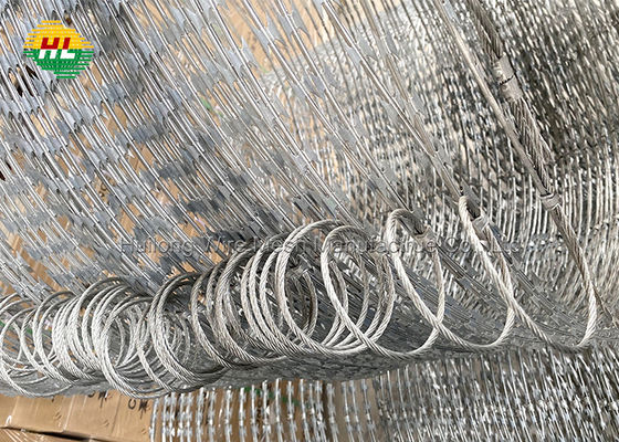 33 Loops Military Concertina Wire , 50 Feet Concertina Razor Barbed Wire