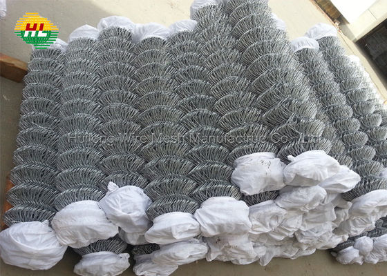 Galvanized Before Weaving GBW Chain Link Wire Fence 50x50mm Hole Size