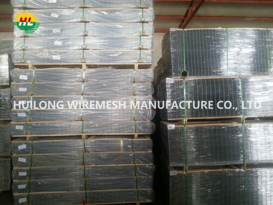 Hot Dip Galvanized Welded Mesh Fence 50x50mm Size