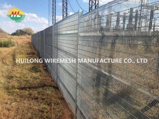 Garden 50x100mm Aperture Welded Mesh Fence Hot Dip Galvanized With V Bends