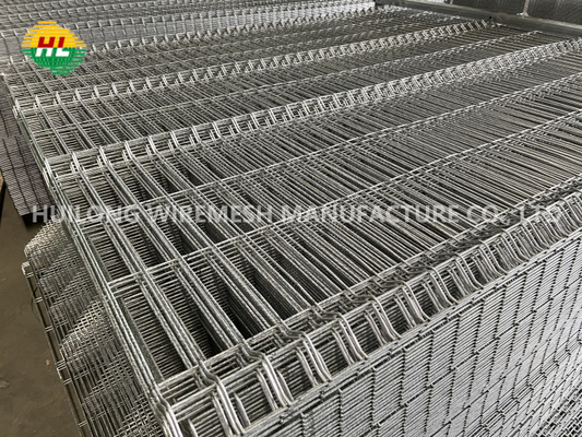 Galvanized 50*150 3d Curved Wire Mesh Fence Welded