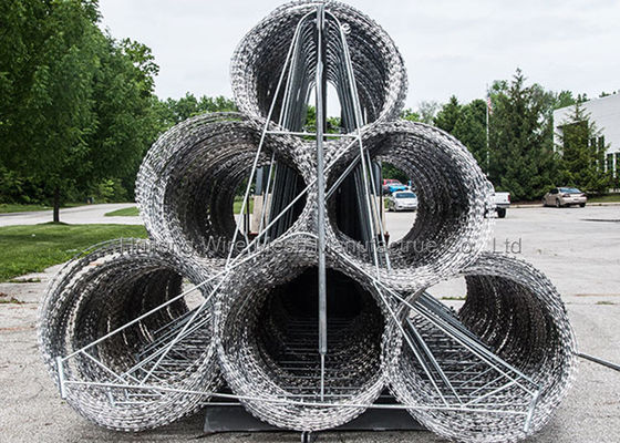 استخدامات متعددة سياج الأسلاك الشائكة كونسرتينا 730 مم بالغمس الساخن المجلفن